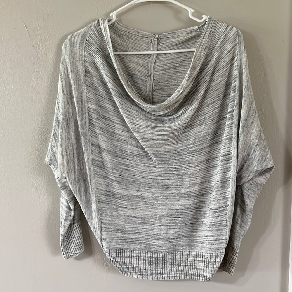 Lole sweater